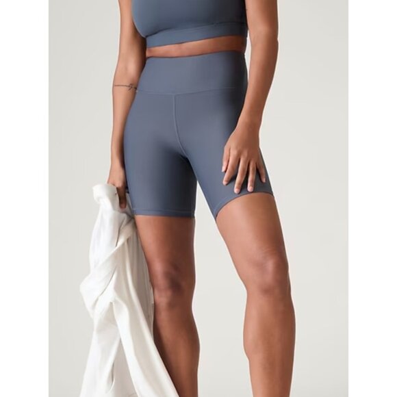 Athleta Pants - Athleta Interval Stash 7 in Slate Gray High-Waist Bike Shorts